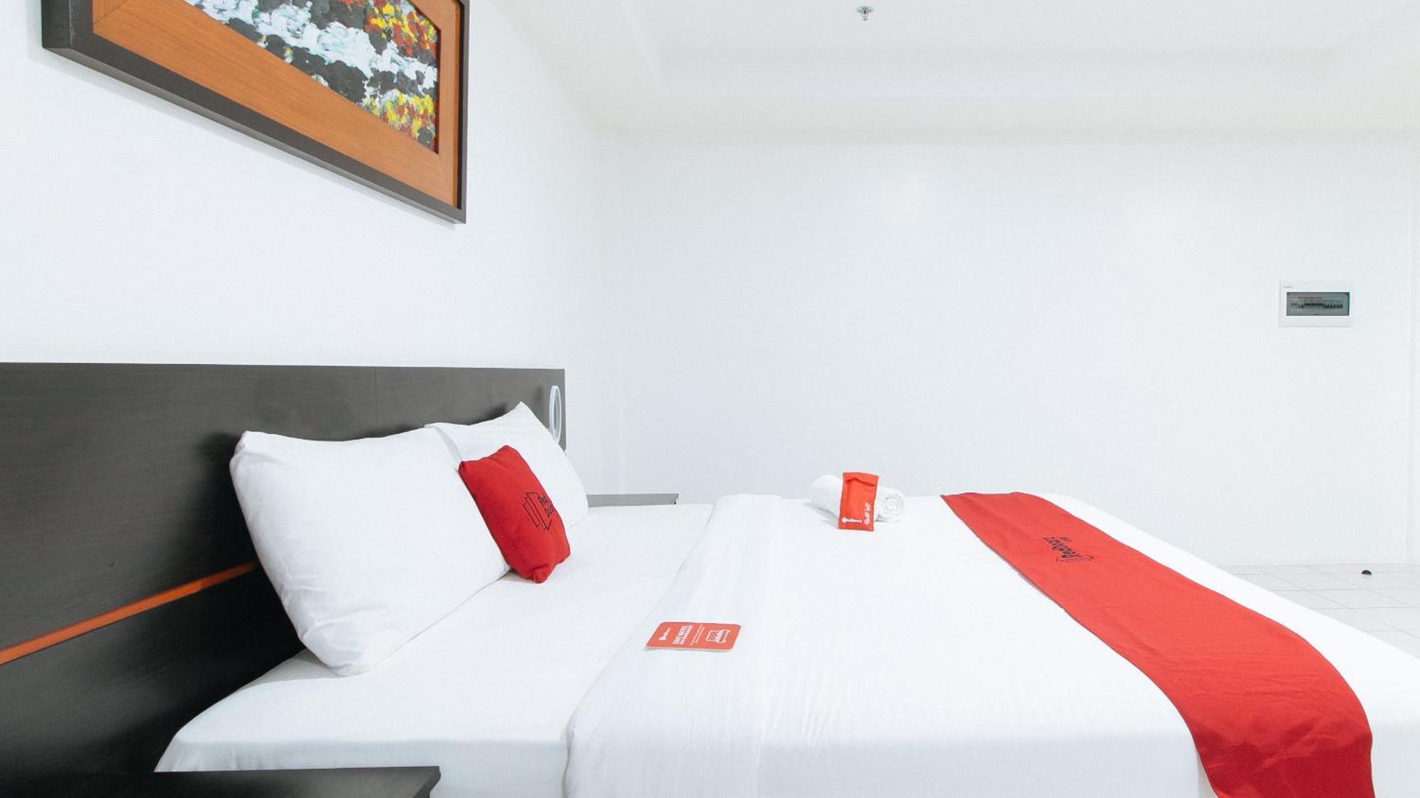 RedDoorz Plus Evangelista Street Makati Makati City Buitenkant foto